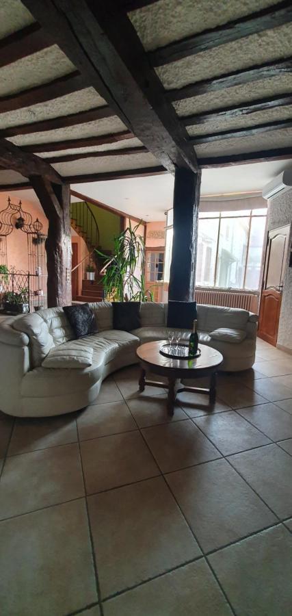 Au Chambellan Bed & Breakfast Ay-Champagne Exterior photo